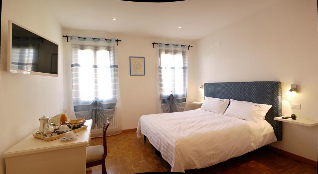 Quinto Di Treviso B&B Villa Griselda חדר תמונה